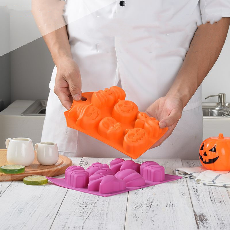 Halloween Shapes, Jack o Lantern Pumpkin Silicone Baking Mold - Image 7