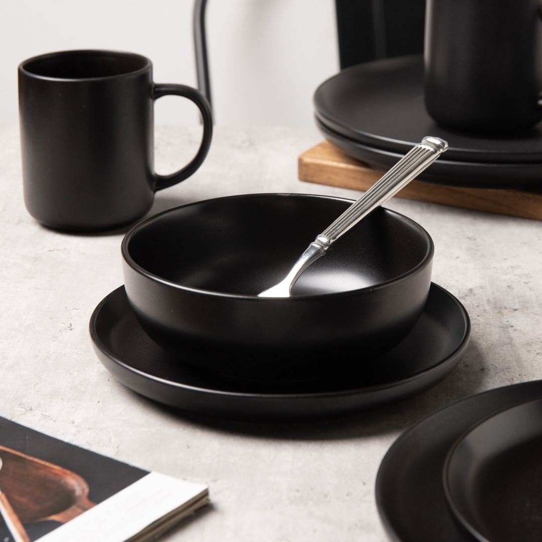 12-Piece Stoneware Dinnerware Set With Mug for 3,Black - Image 4